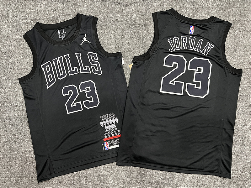 2023 Bulls #23 Hot Press