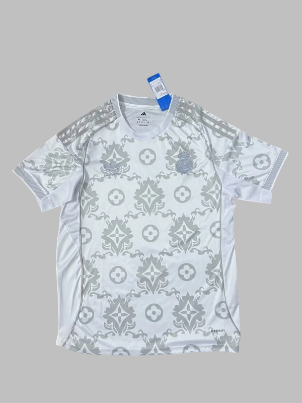 25-26 Real Madrid Cheap Soccer Jerseys Yupoo