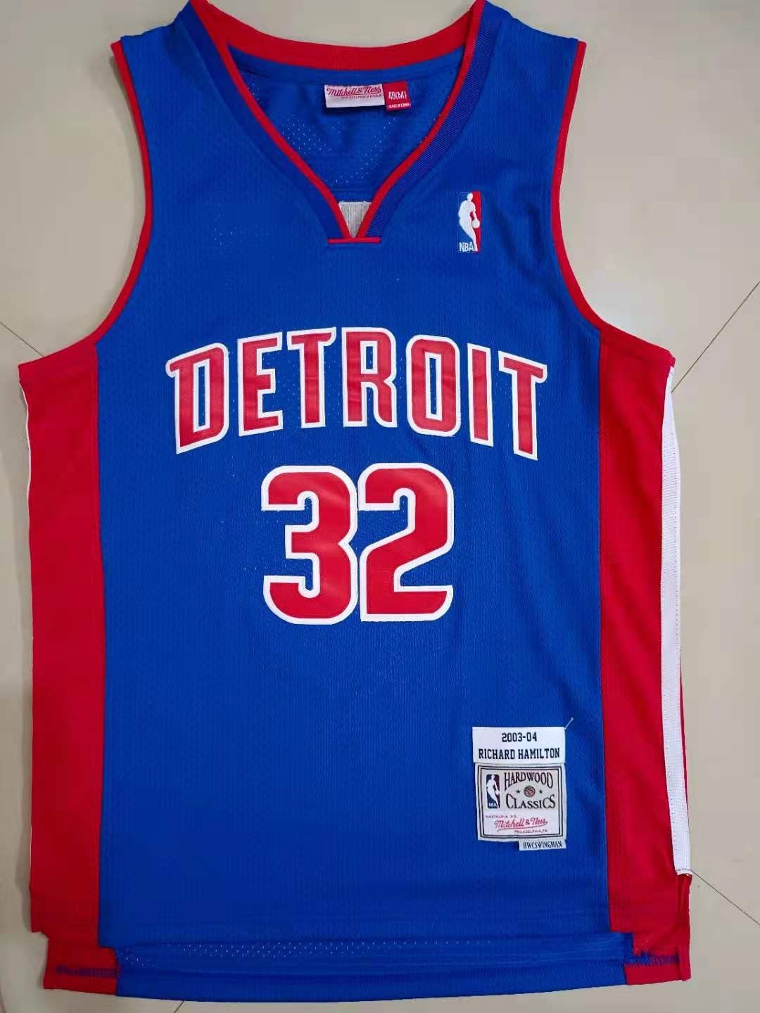Pistons #32 Embroidery