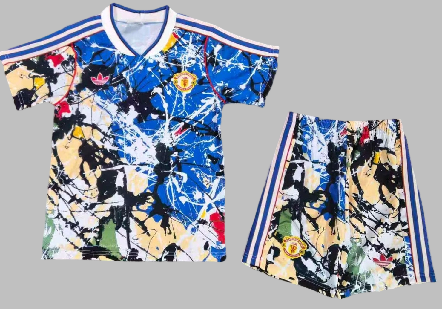 26-27 Man United Kids Special Cheap Soccer Jerseys Yupoo