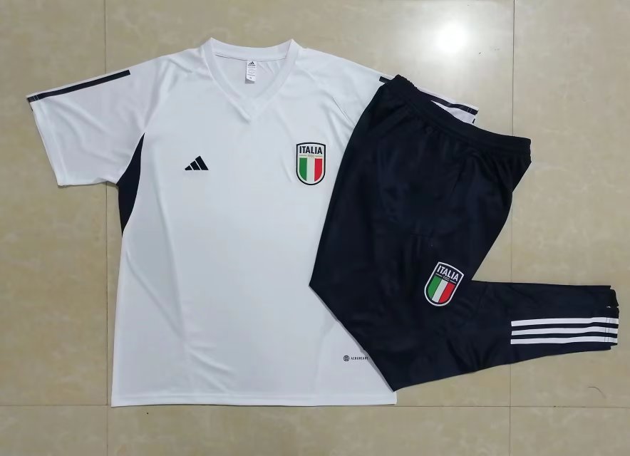 23-24 Italy Short Sleeve Tracksuit Yupoo