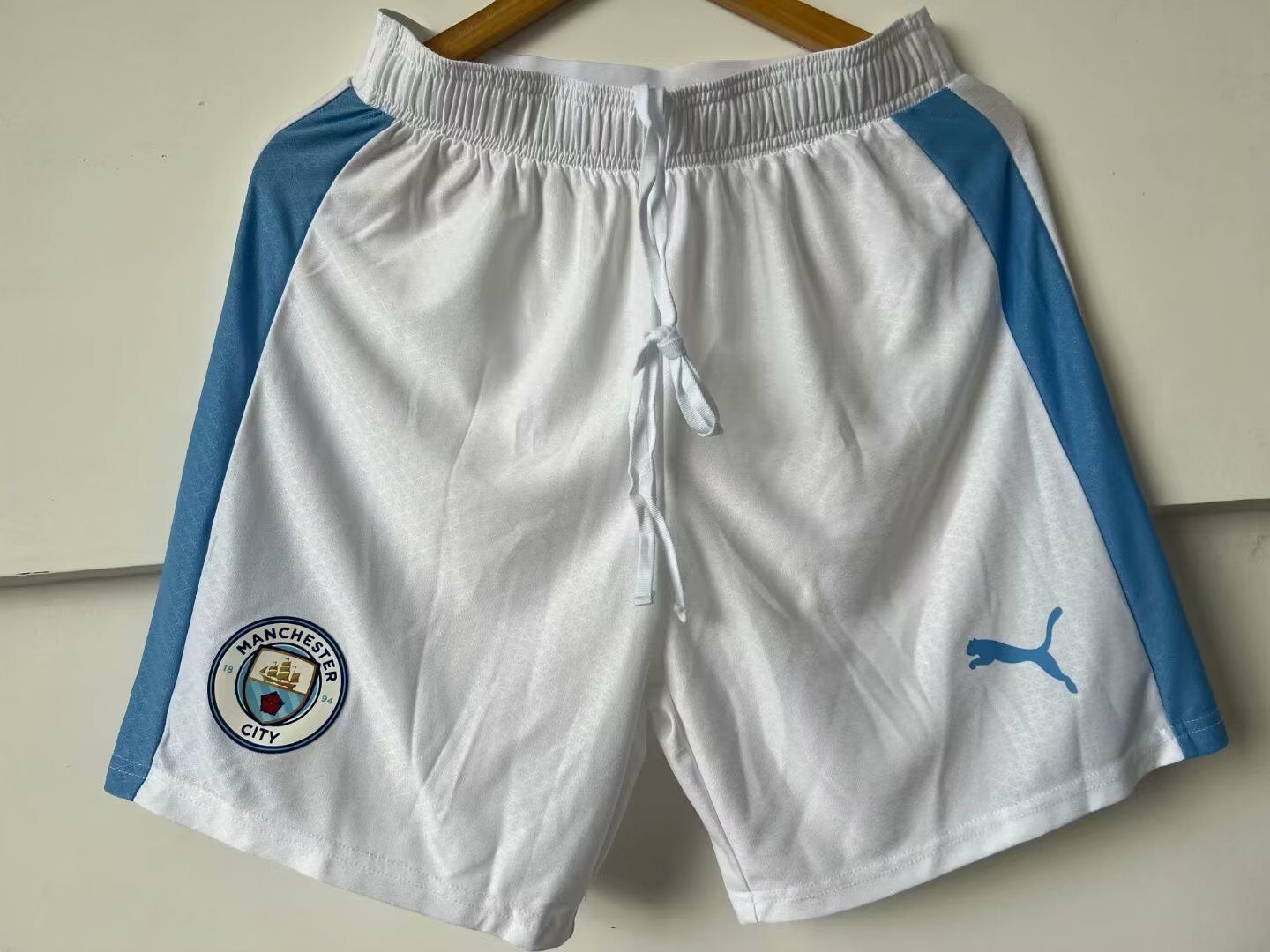 23-24 Manchester City Home Player Version Shorts Yupoo