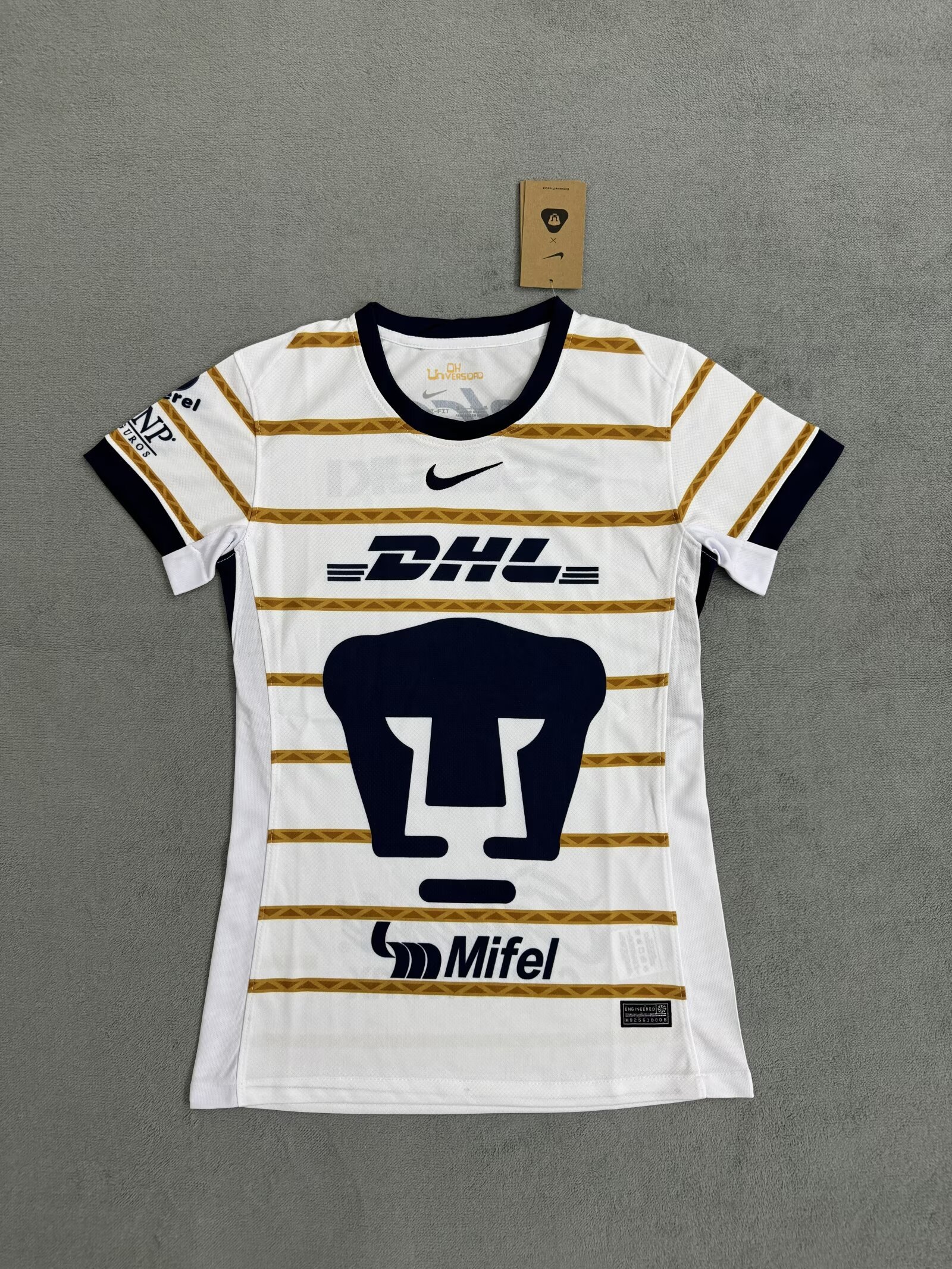 24-25 Pumas Home Woman Soccer Jerseys Yupoo