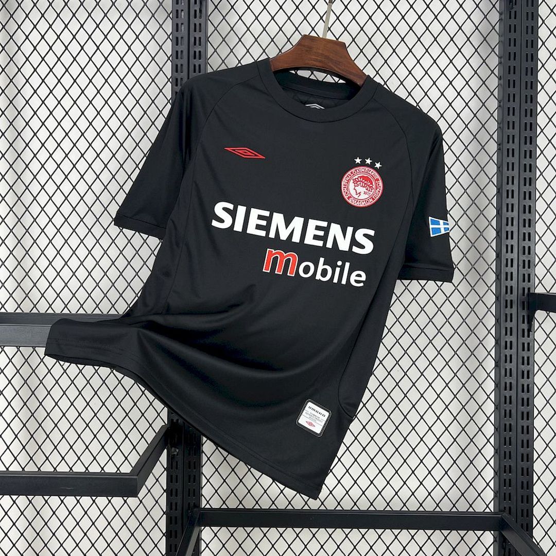 Olympiacos FC 2004/05 Away Retro Jersey