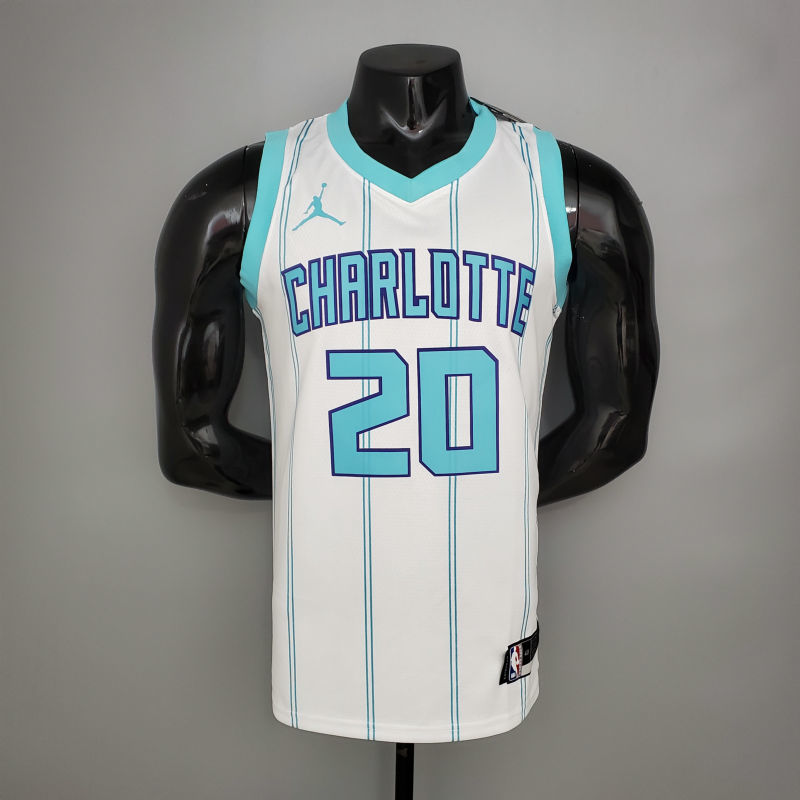 New Hornets HAYWARO#20 White S-XXL