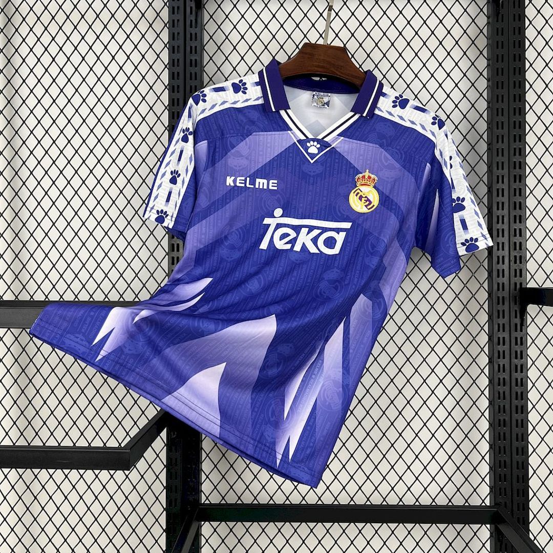 Real Madrid 1996/97 Away Retro Jersey