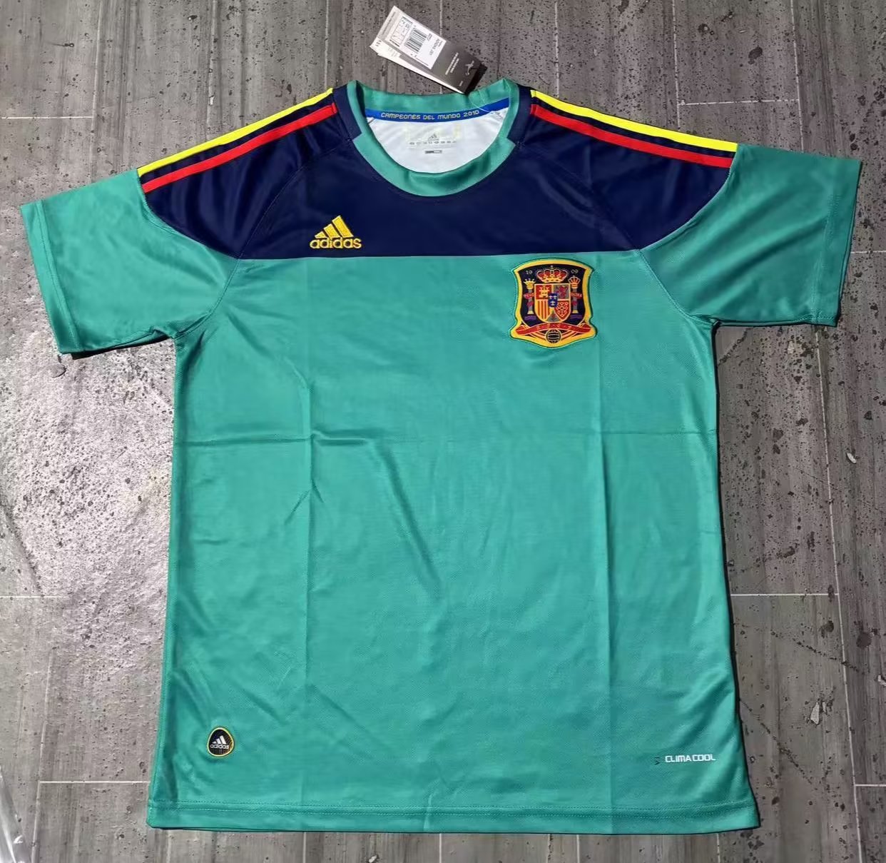 2010 Spain Goalkeeper Retro Soccer Jerseys Yupoo