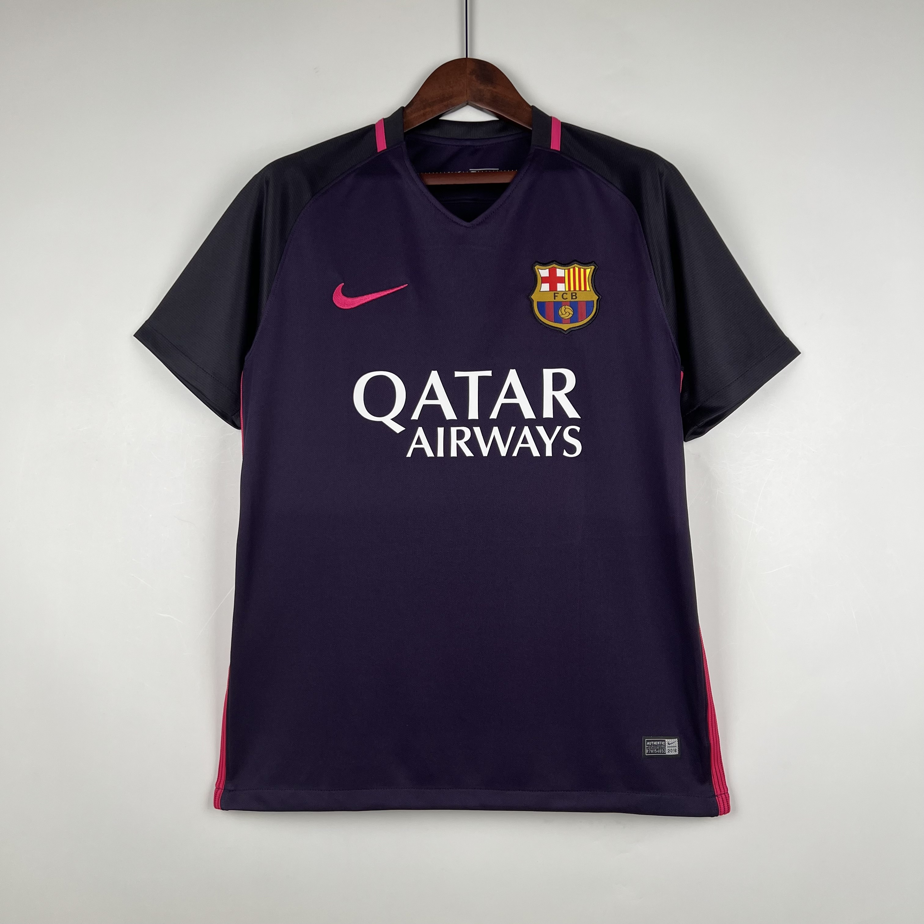 16-17 Messi GRIEZMANN Away Retro Soccer Jerseys Yupoo