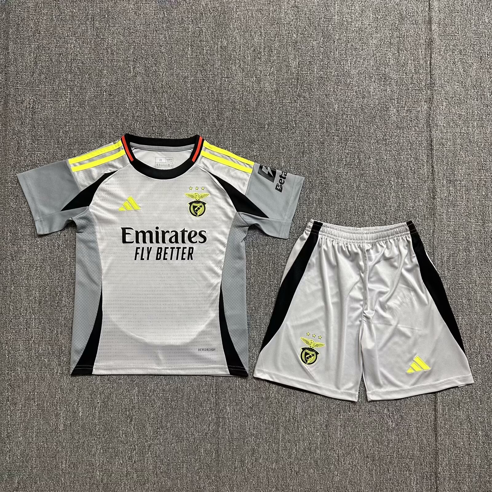 24-25 Benfica Third Kids Soccer Jerseys Yupoo
