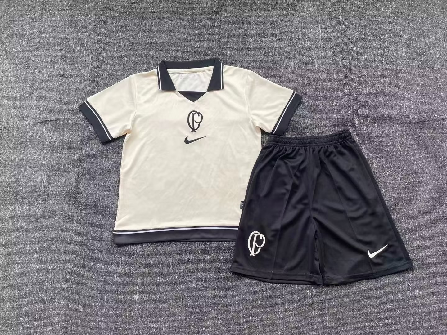 23-24 Corinthians Kids Soccer Jerseys Yupoo