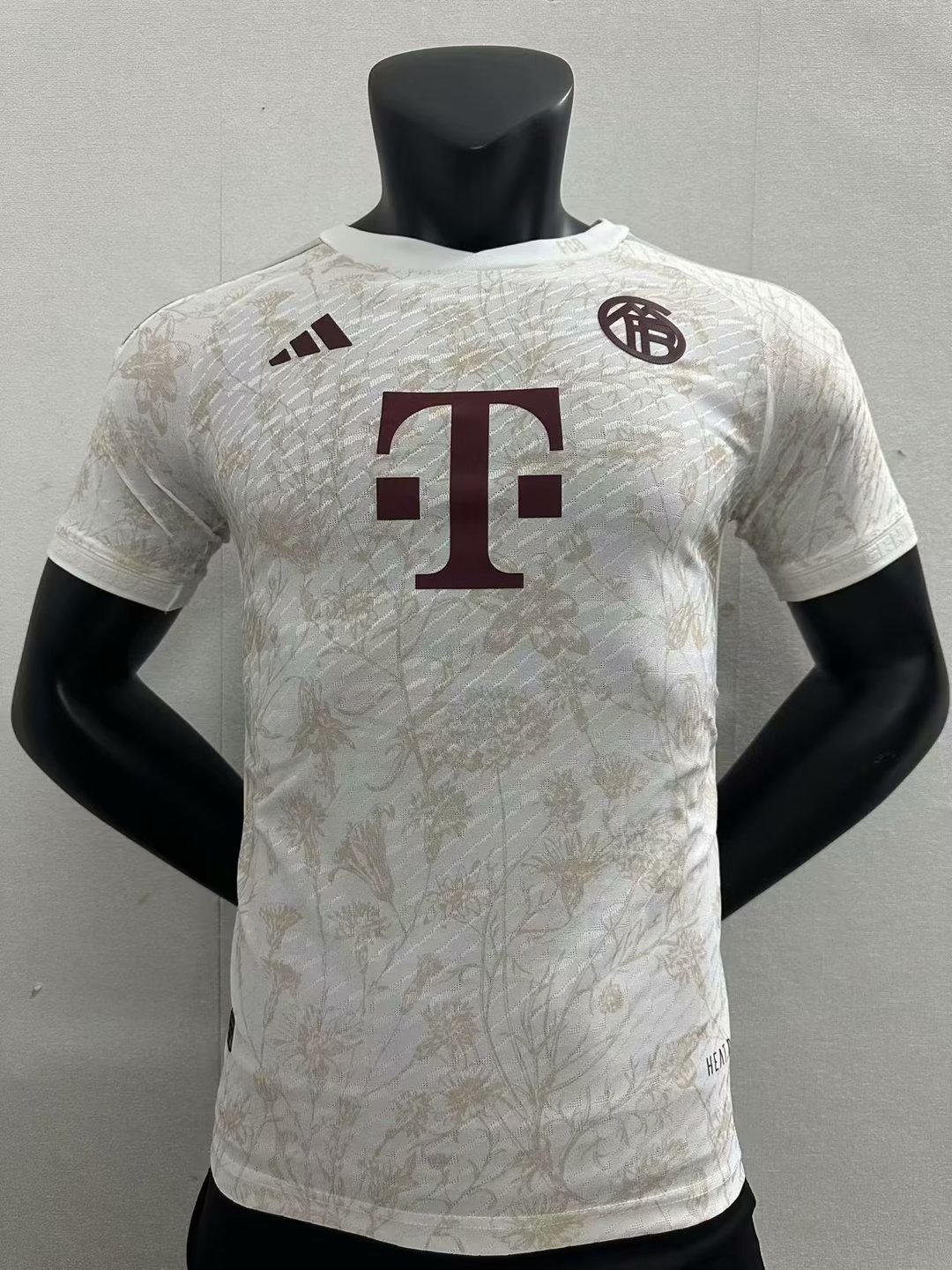23-24 Bayern Third Player Version Soccer Jerseys Yupoo