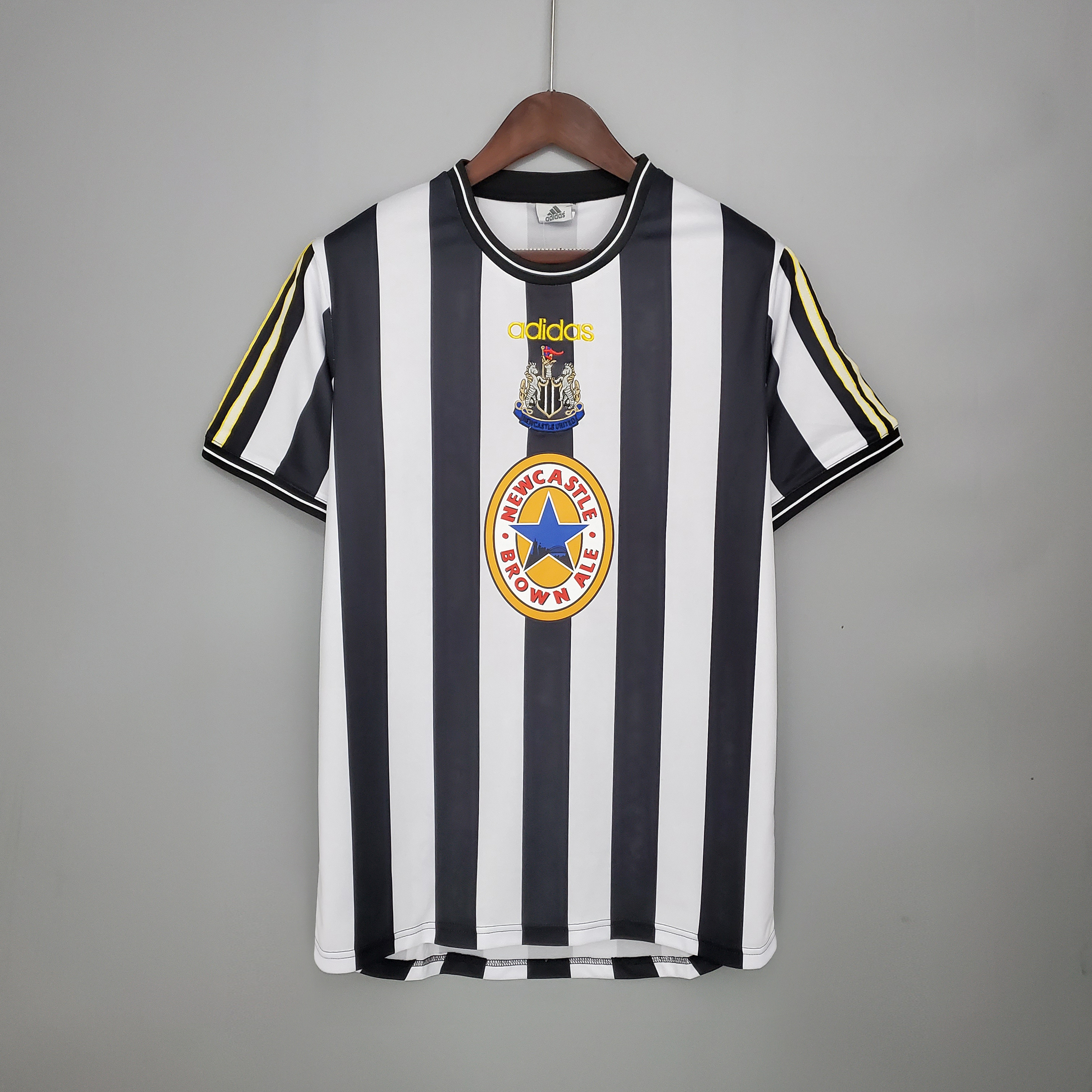 97-99 Newcastle Home Retro Soccer Jerseys Yupoo