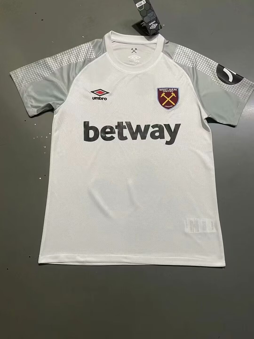 24-25 West Ham United Away Soccer Jerseys Yupoo