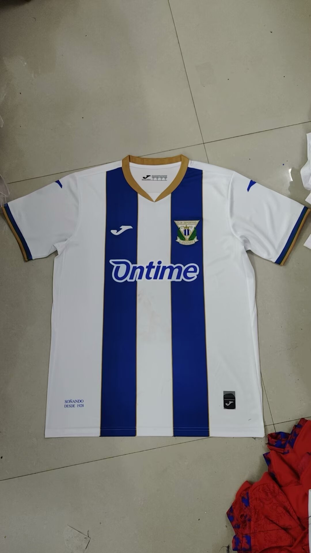 24-25 Leganés Home Soccer Jerseys Yupoo