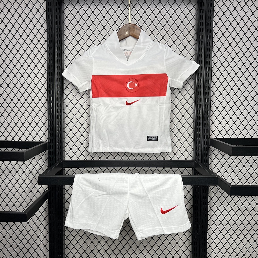Turkiye 2024/25 Euro Home Kids Kit