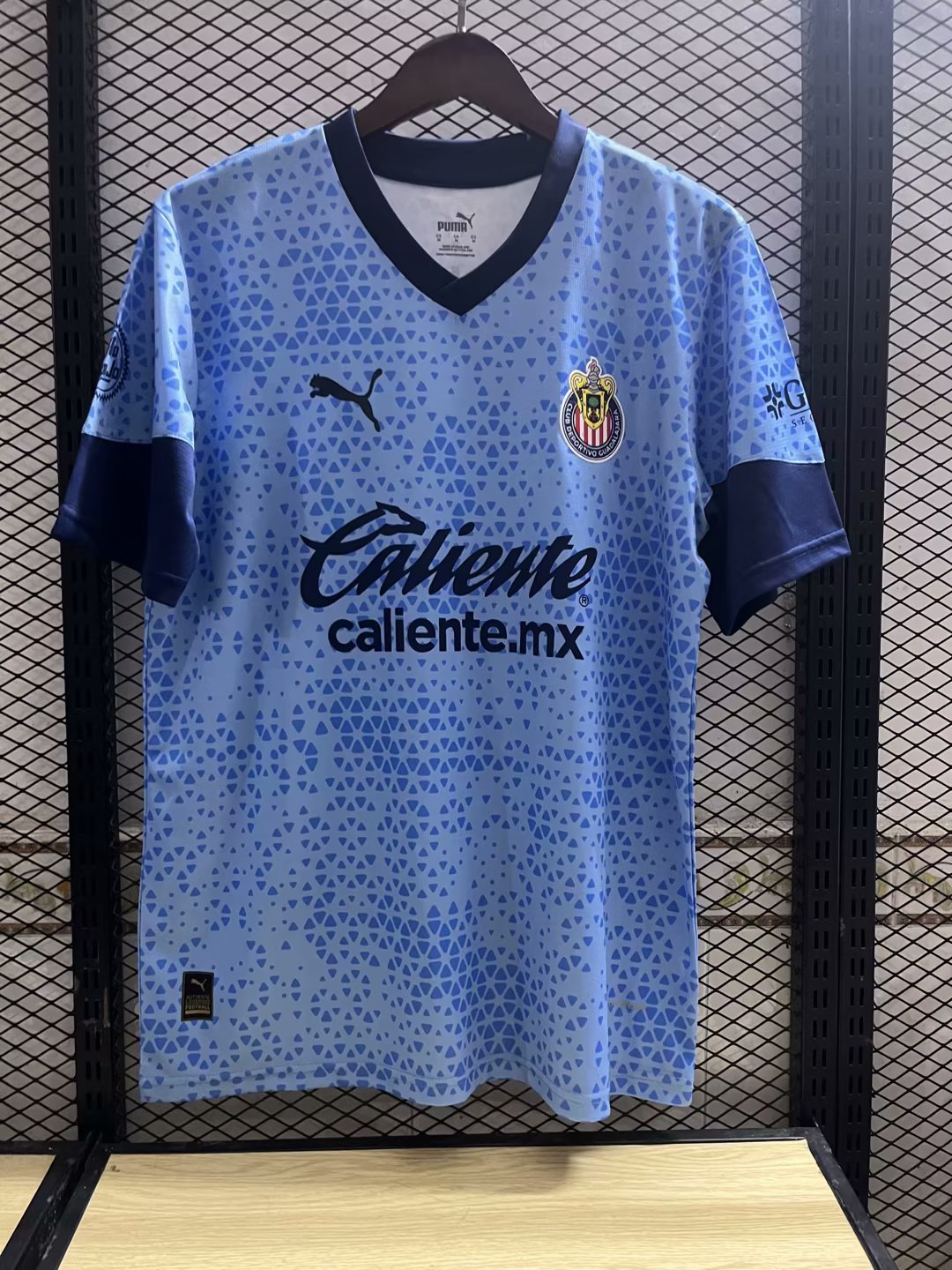 23-24 Chivas Training Soccer Jerseys Yupoo