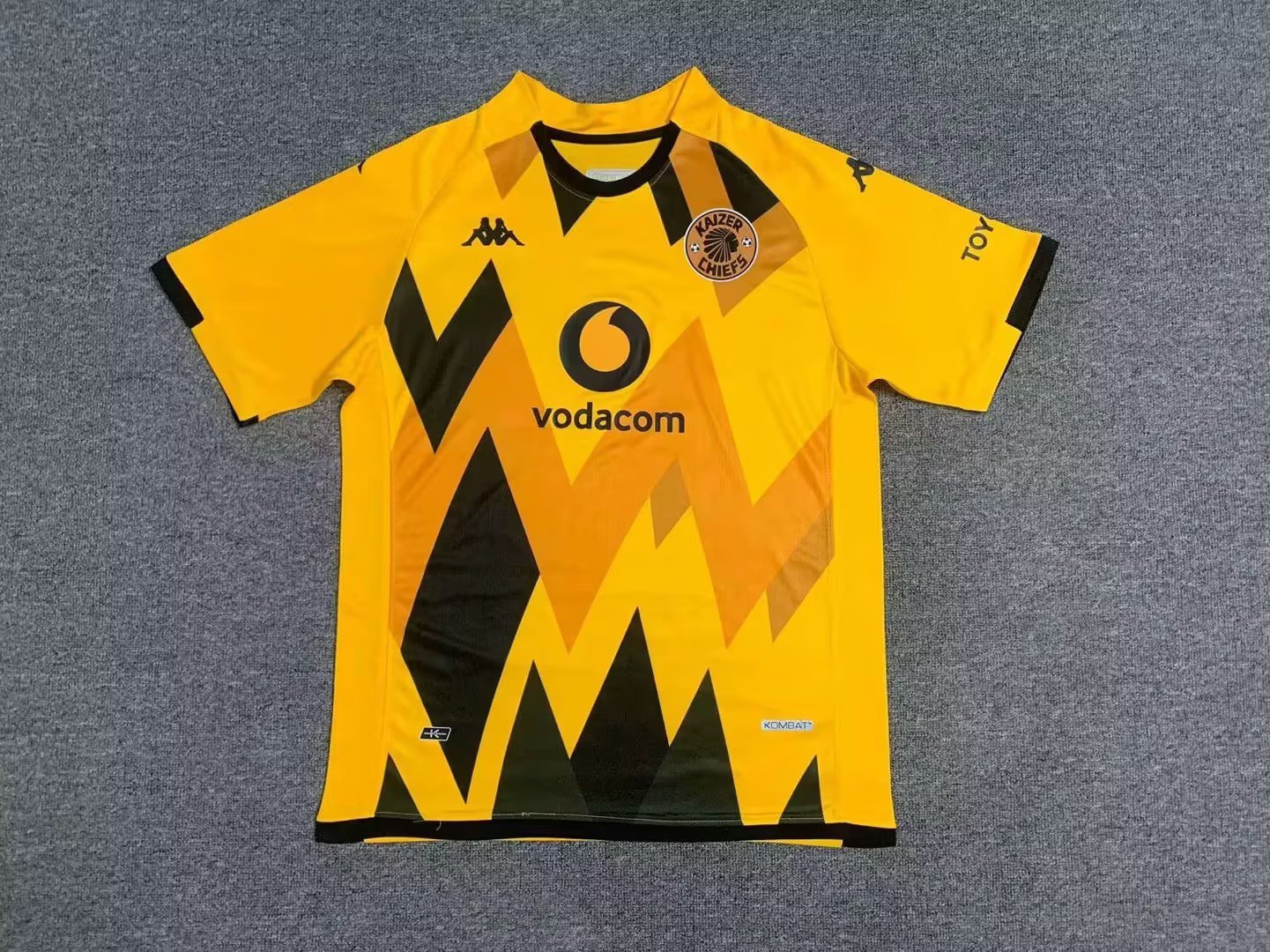23-24 Kaizer Chiefs Home Soccer Jerseys Yupoo