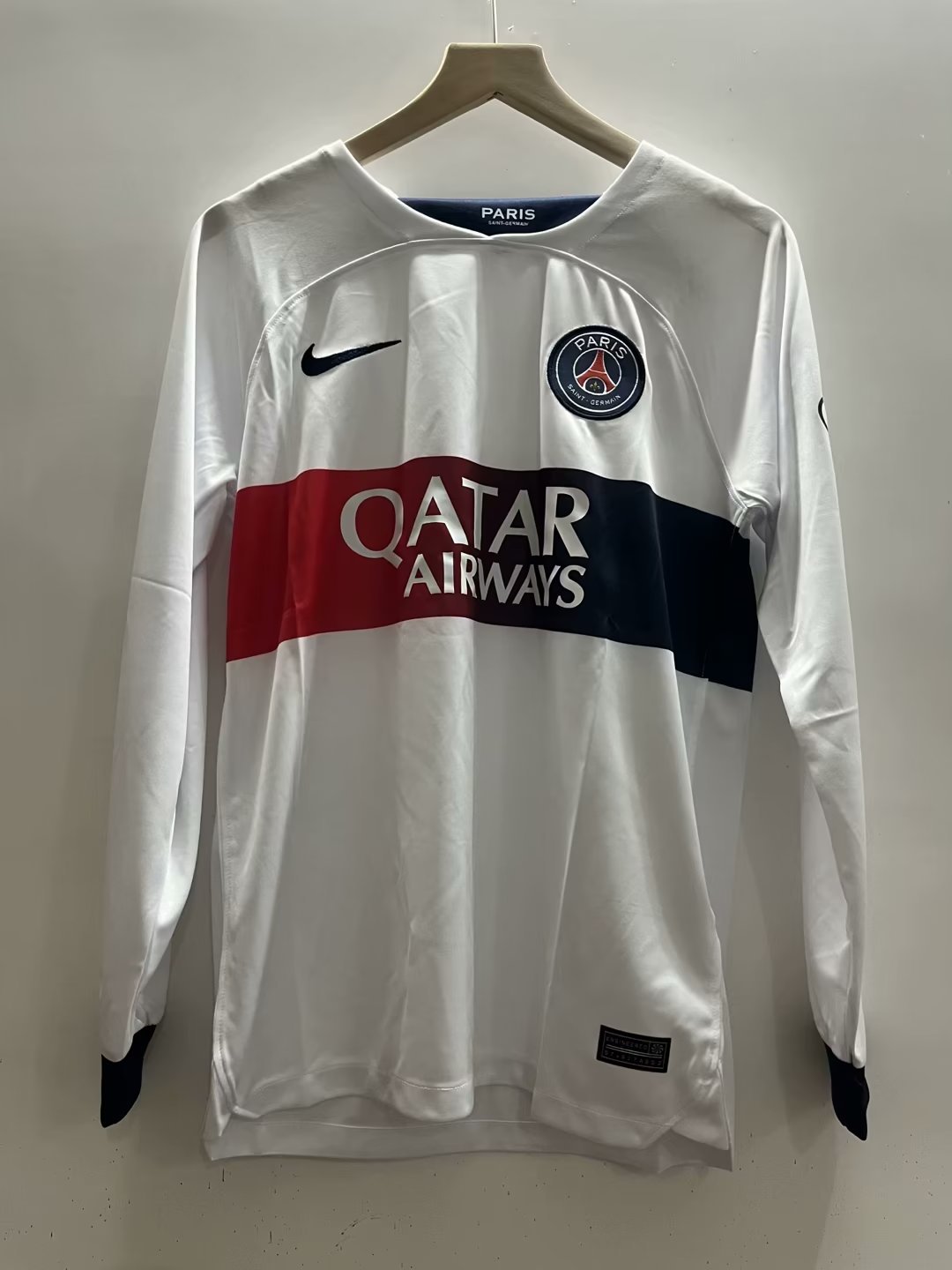 23-24 Paris Home Long Sleeve Soccer Jerseys Yupoo