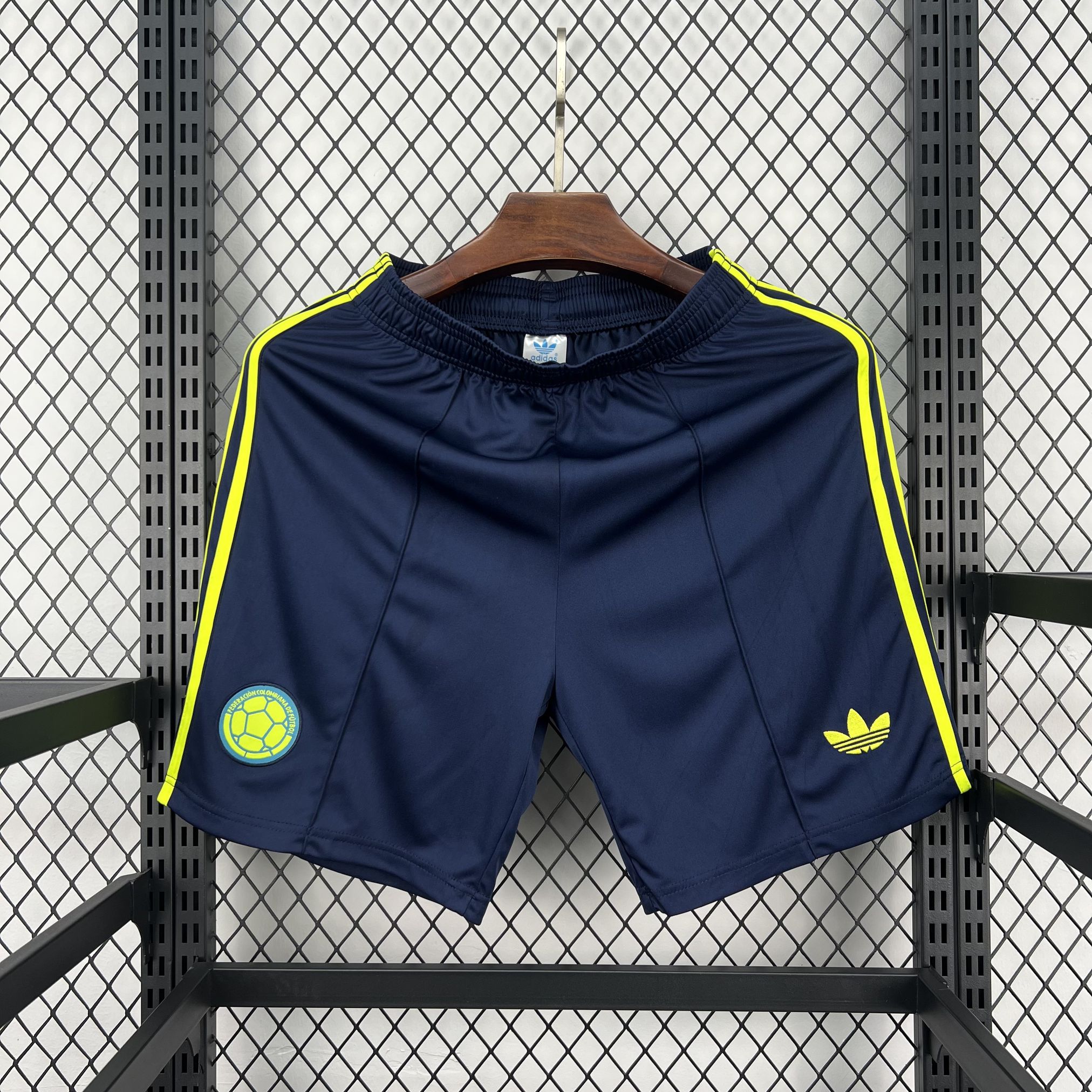 Mens Colombia 2026 World Cup Away Shorts