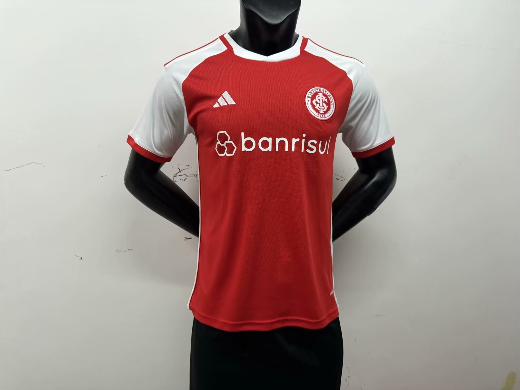 24-25 Internacional Home Soccer Jerseys Yupoo