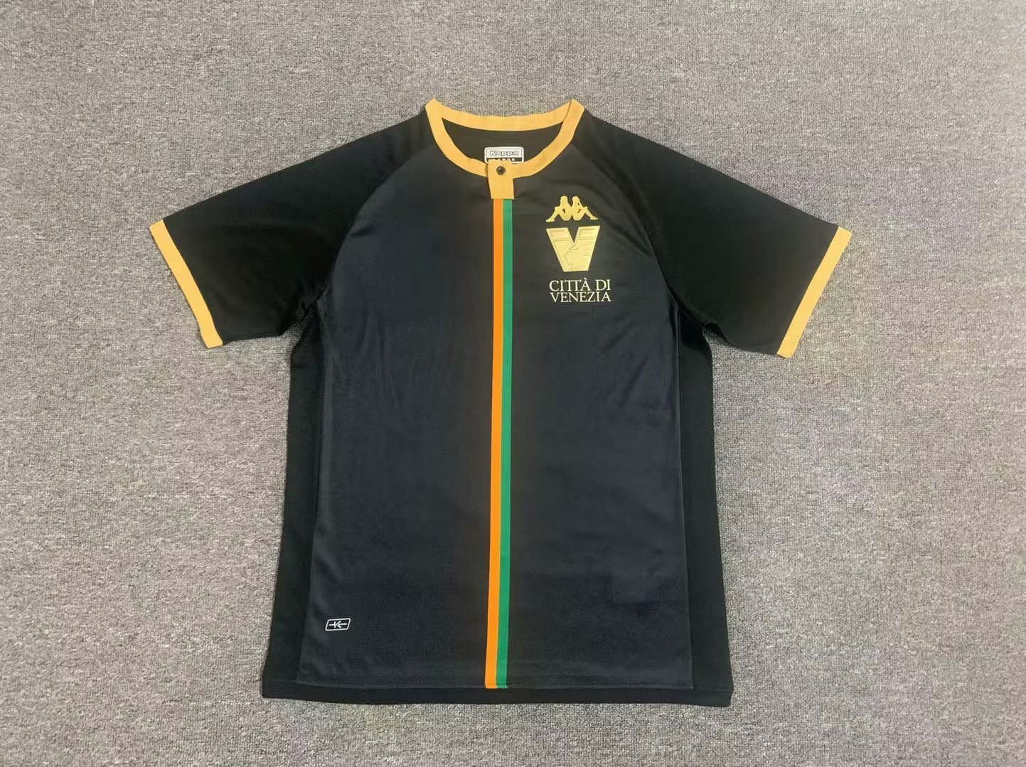 23-24 Venezia Home Soccer Jerseys Yupoo