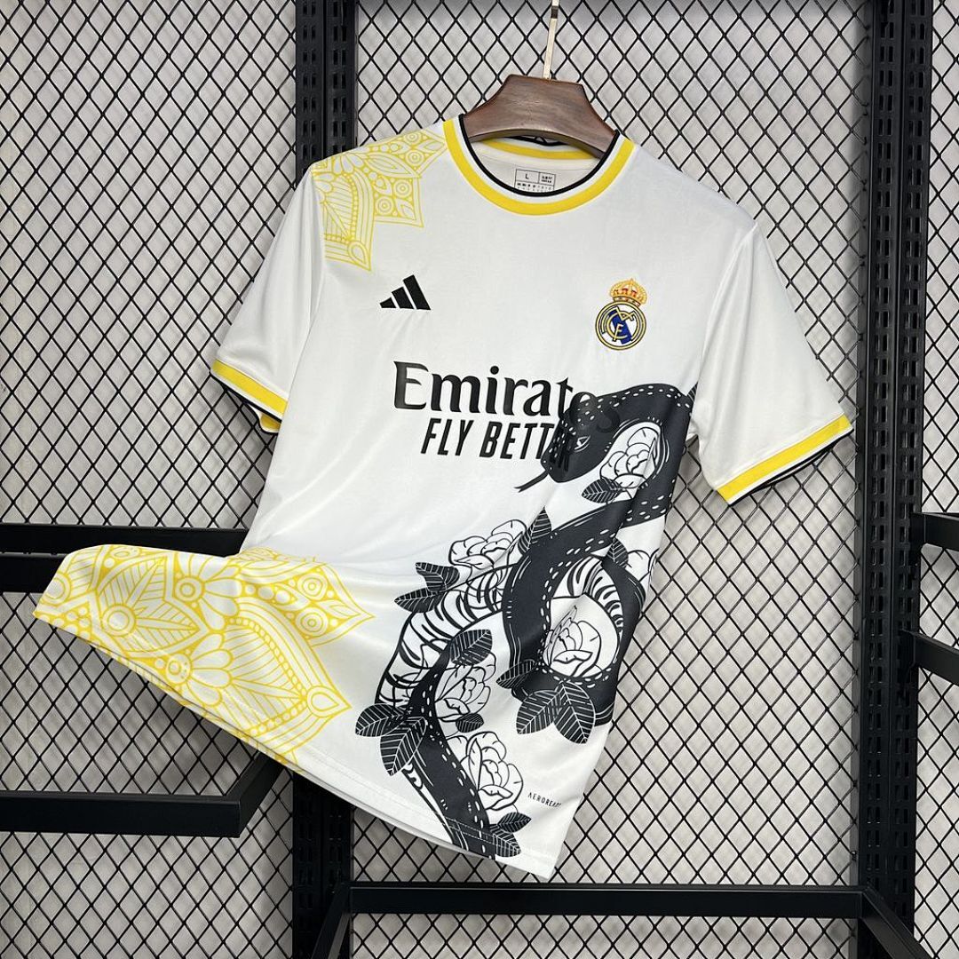 Real Madrid 2024/25 White and black Mamba special edition Jersey S-XXL