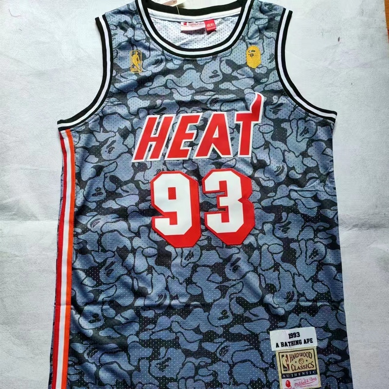 Heat #93 Retro Embroidery
