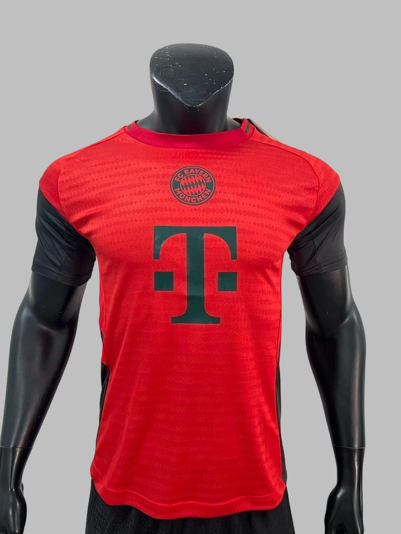 25-26 Bayern Training Player Version Cheap Soccer Jerseys Yupoo