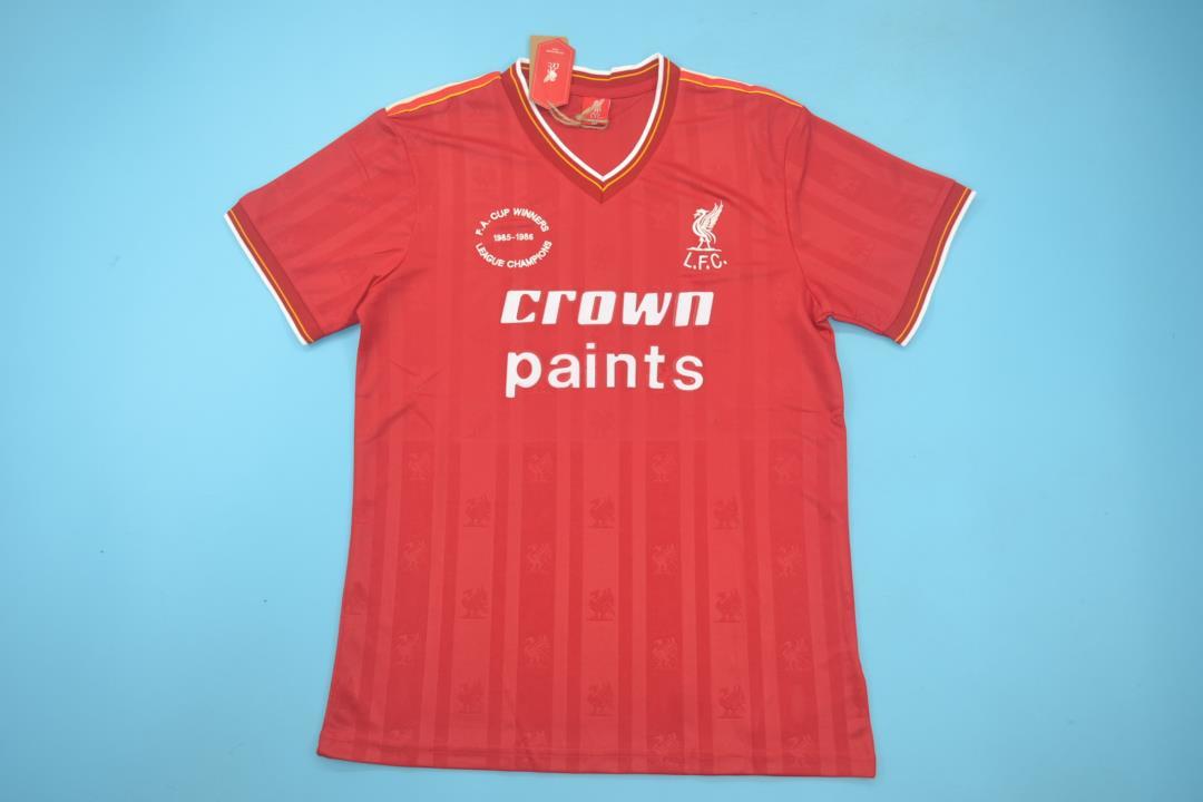 Li-verpool home red 85-86