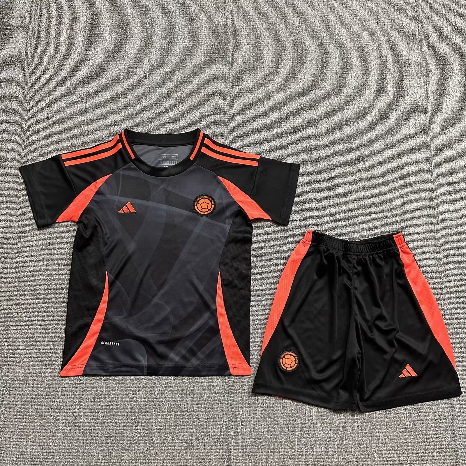 2024 Columbia Away Kids Soccer Jerseys Yupoo