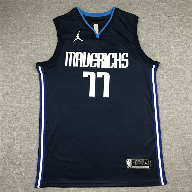 Mavericks #77 Embroidery