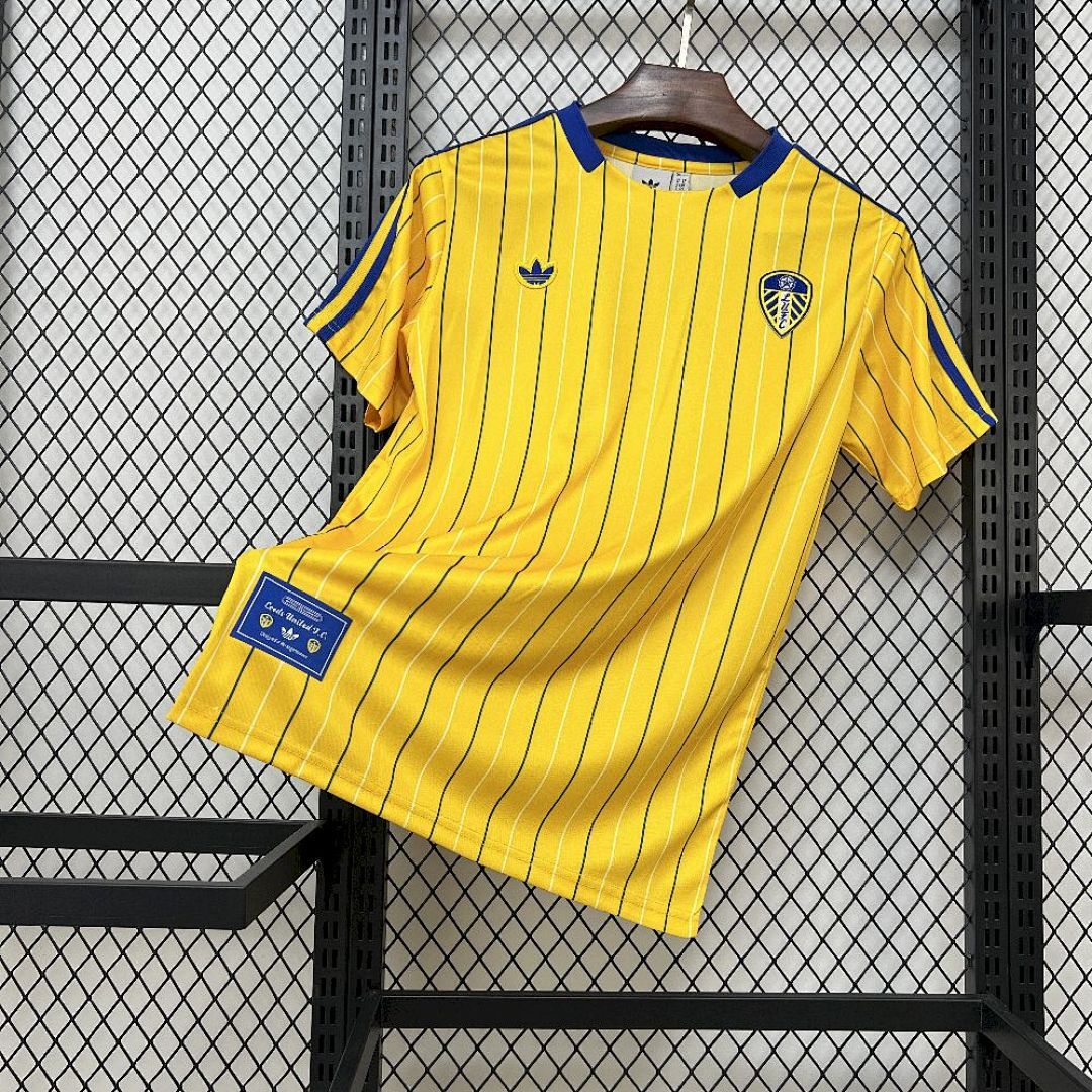 Mens Leeds United F.C.  2025/26 Icon Jersey