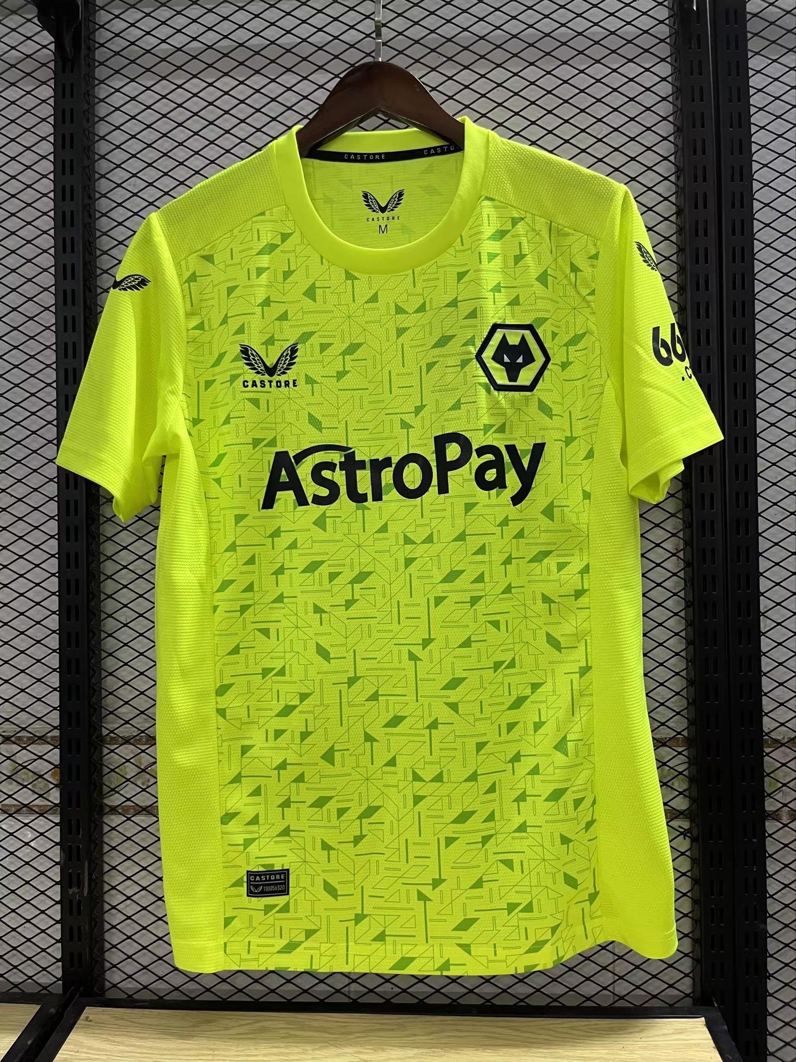 23-24 Wolves Goalkeeper Soccer Jerseys Yupoo