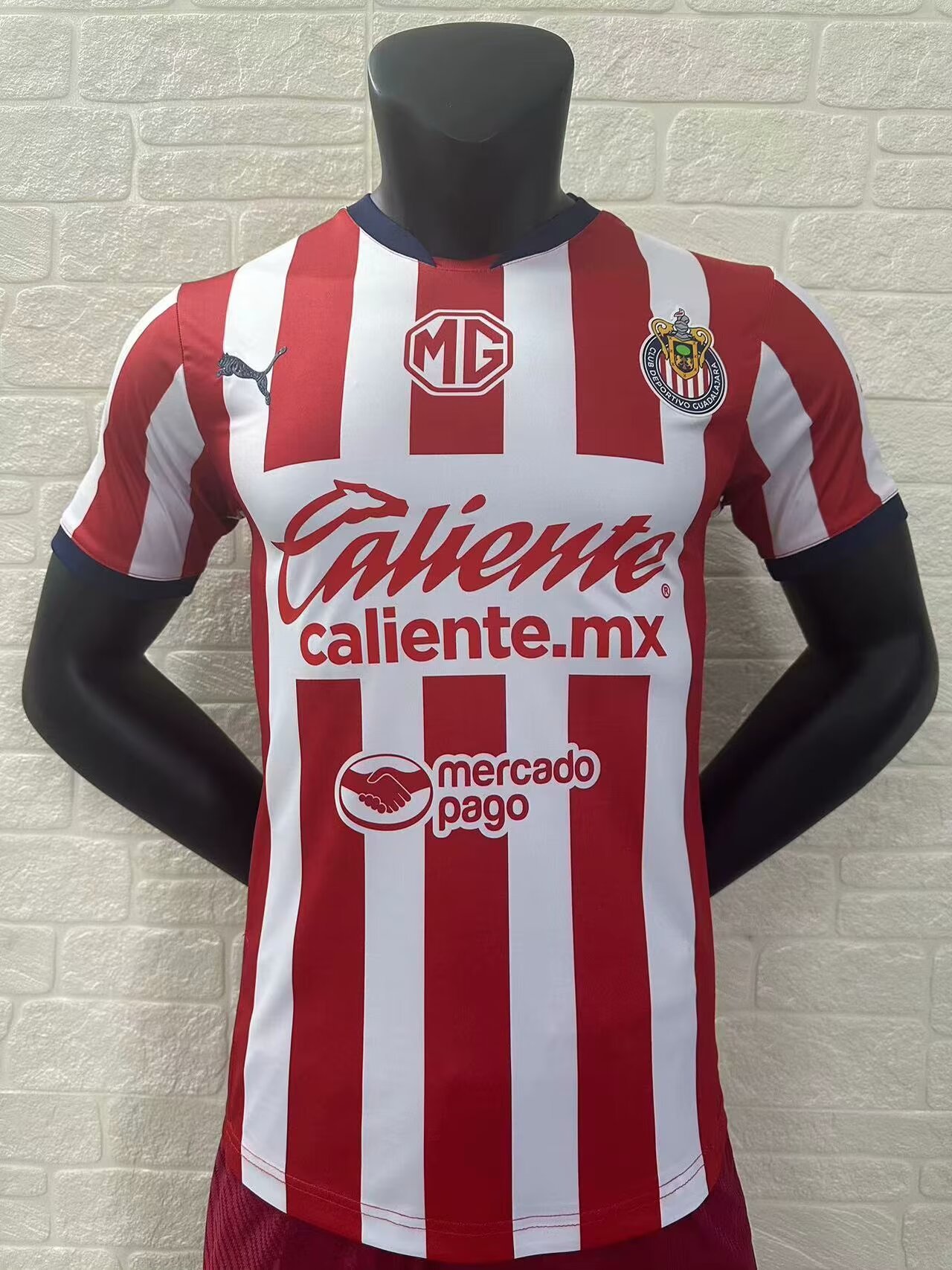 24-25 Chivas Home Player Version Soccer Jerseys Yupoo