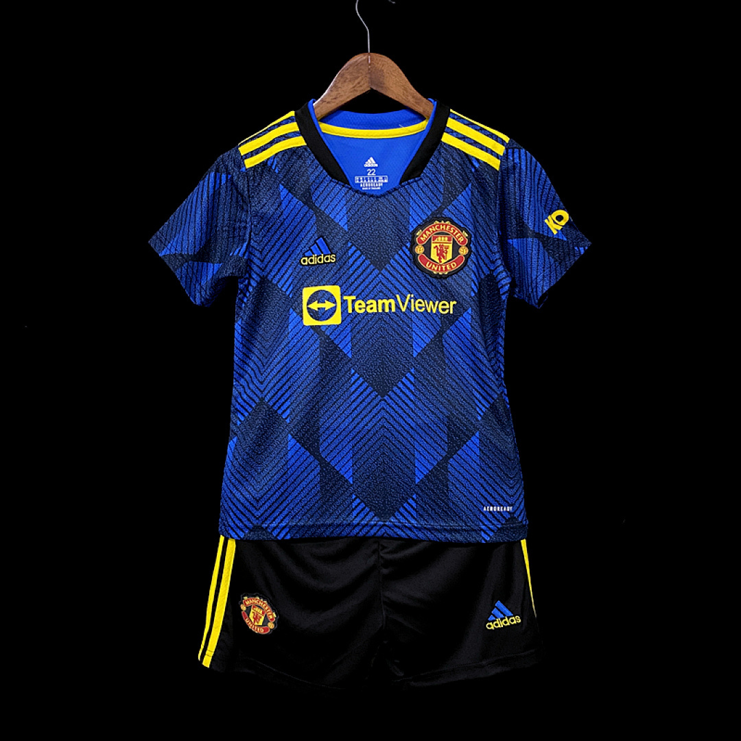 21/22 M-u third away kids 16-28