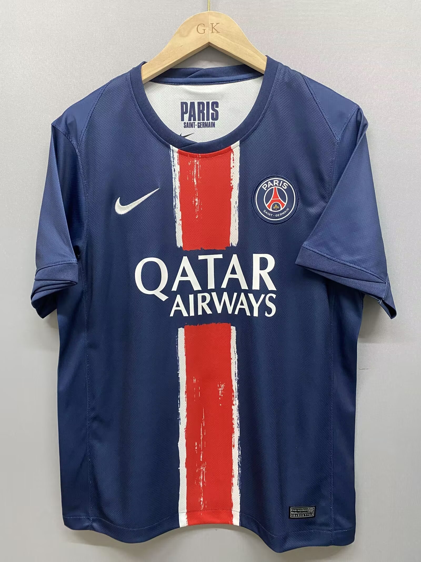 24-25 Paris Home Soccer Jerseys Yupoo