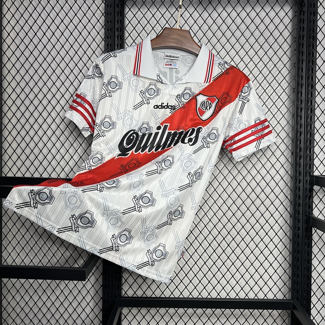River Plate 1996/97 Home Retro Jersey