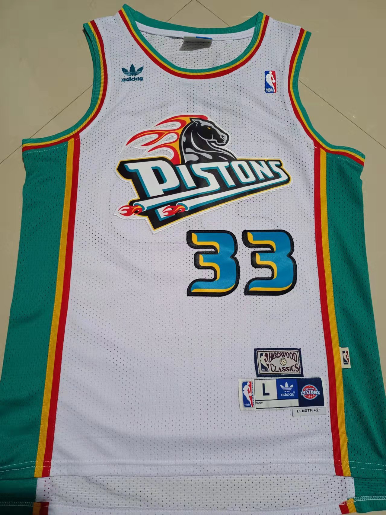 Pistons #33 Embroidery