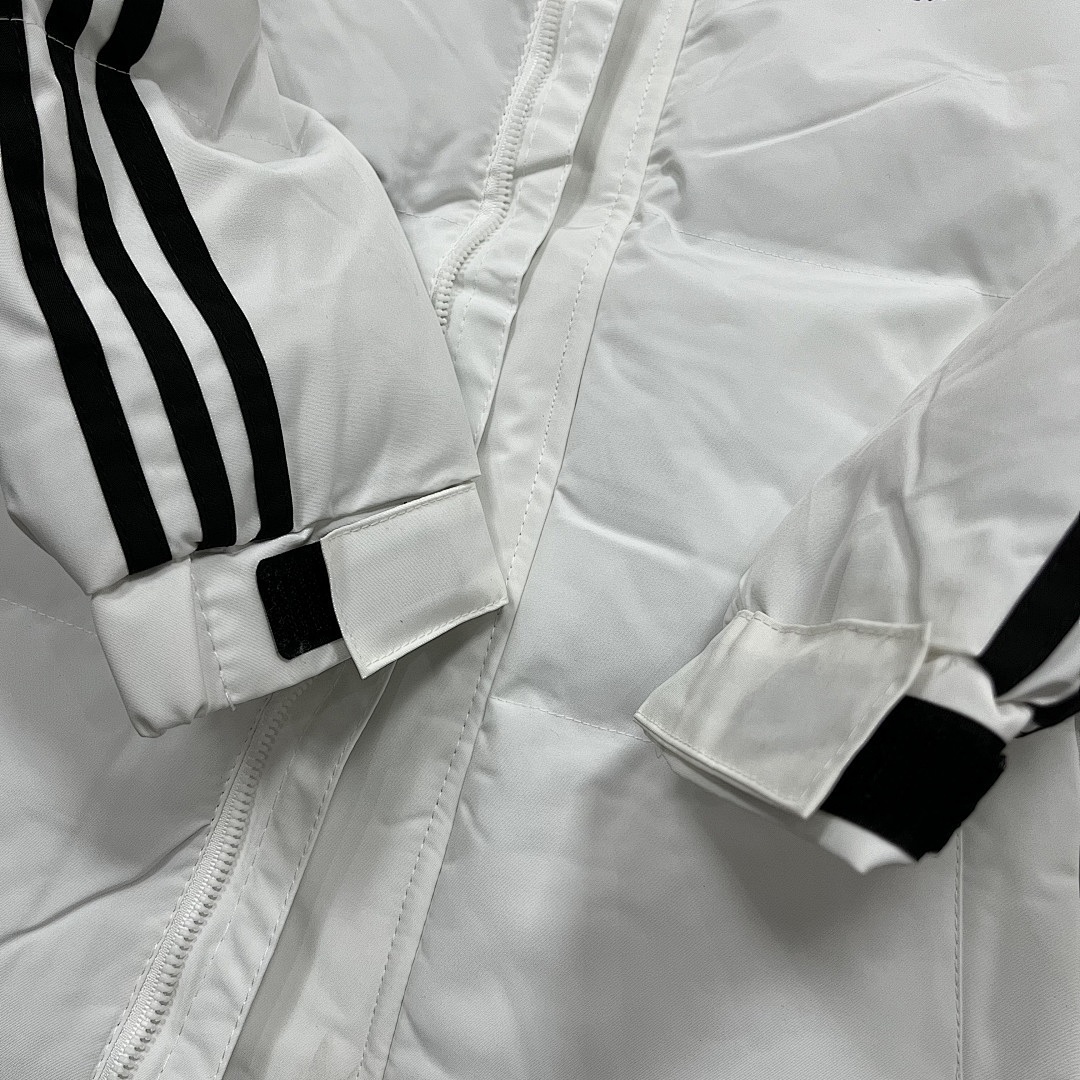 25-26 Adidas padded coat Yupoo