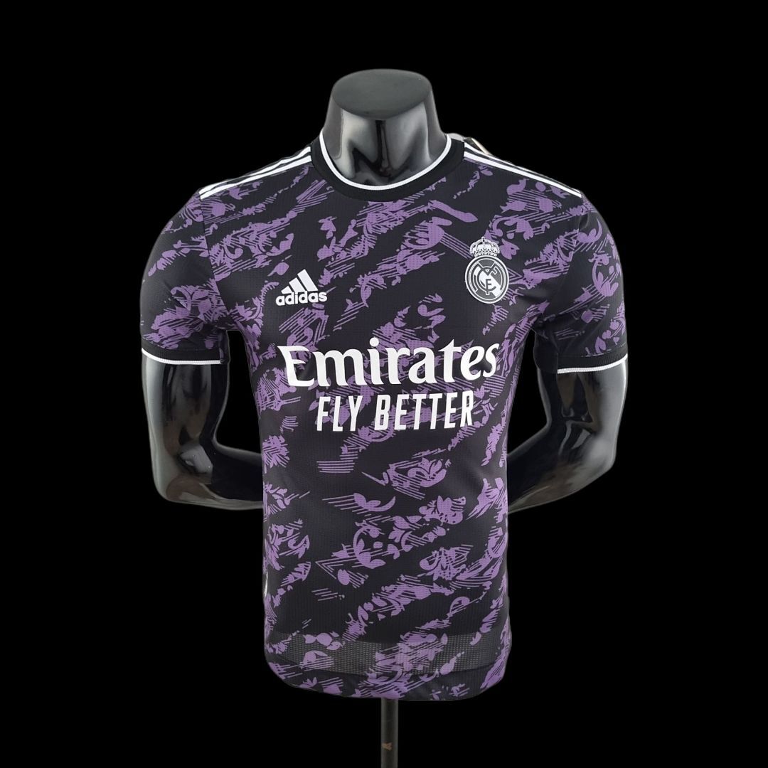 22 / 23 player version Real Madrid Classic Edition S-XXL