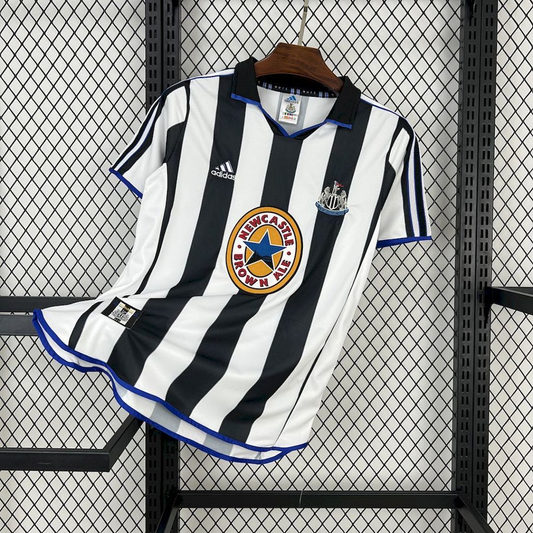 Newcastle United 1999/00 Home Retro Jersey