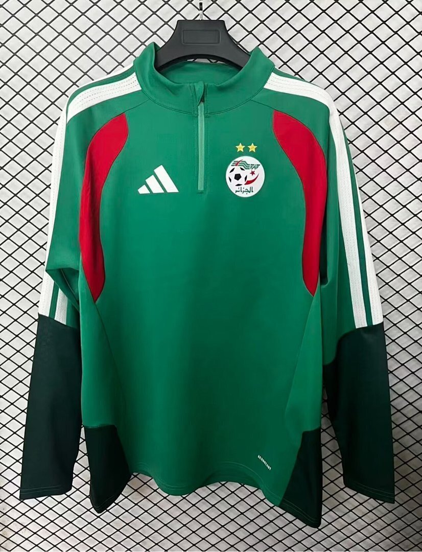 26-27 Algeria Long Sleeve Cheap Soccer Jerseys Yupoo