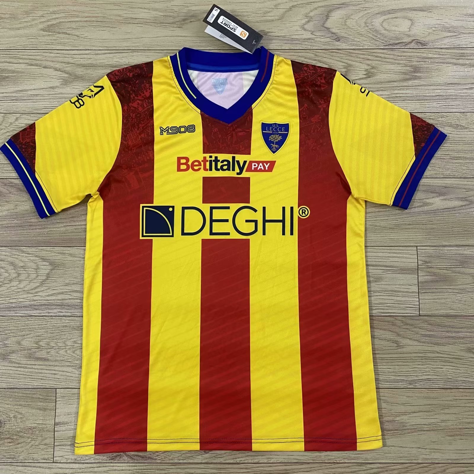 23-24 Lecce Home Soccer Jerseys Yupoo