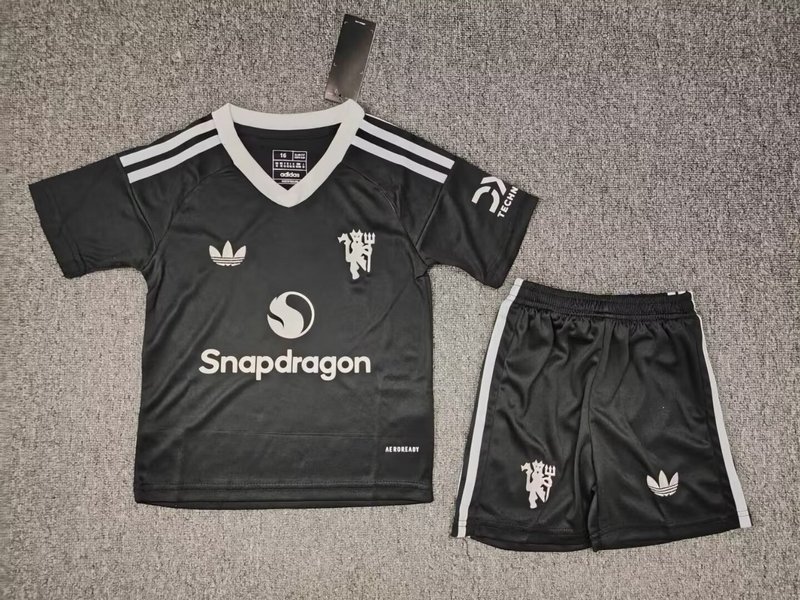 24-25 M-anchester U-nited Goalkeeper Kids Soccer Jerseys Yupoo