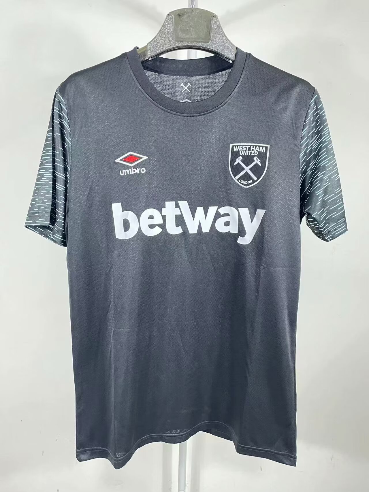 24-25 West Ham United Soccer Jerseys Yupoo