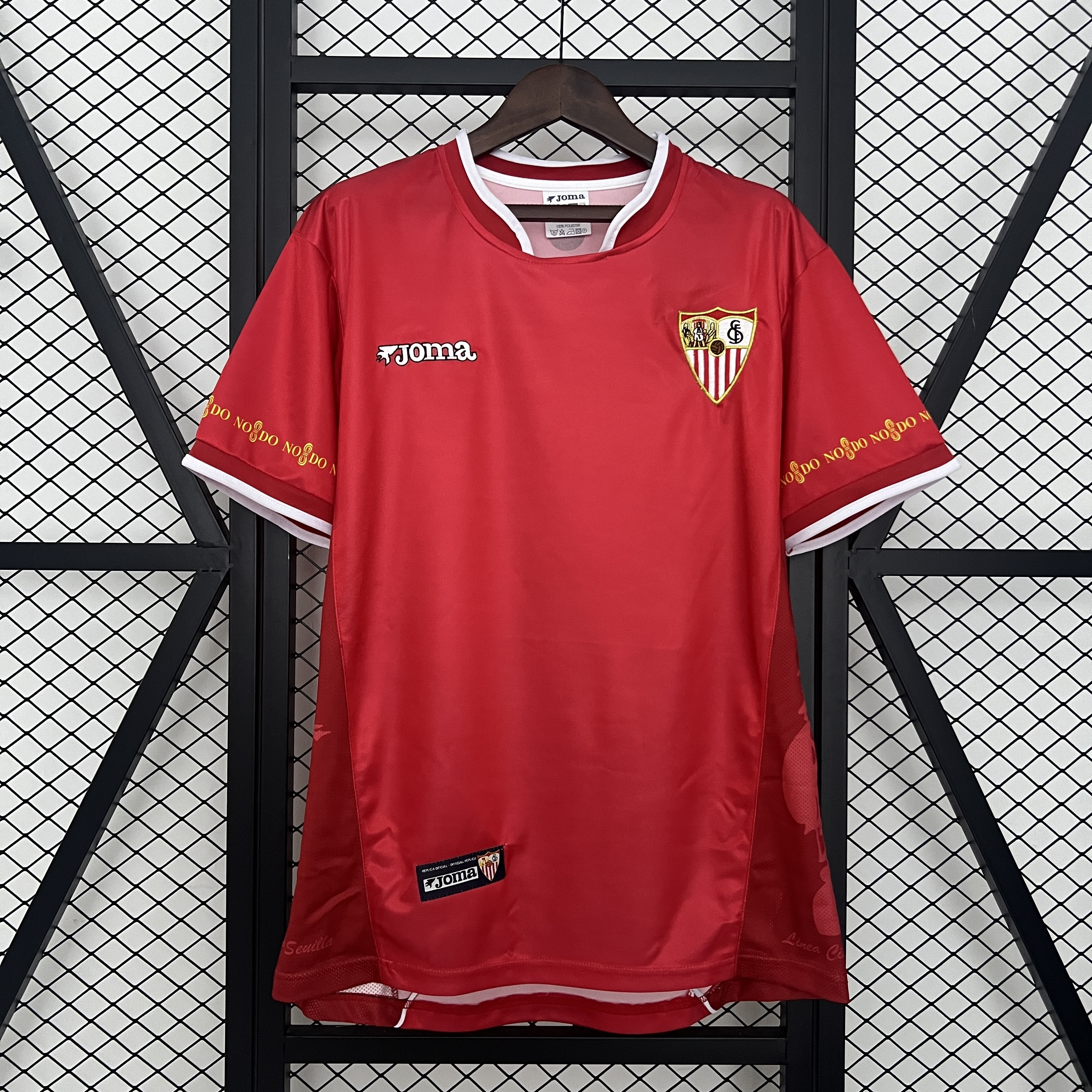 Retro Sevilla 03/04 Away