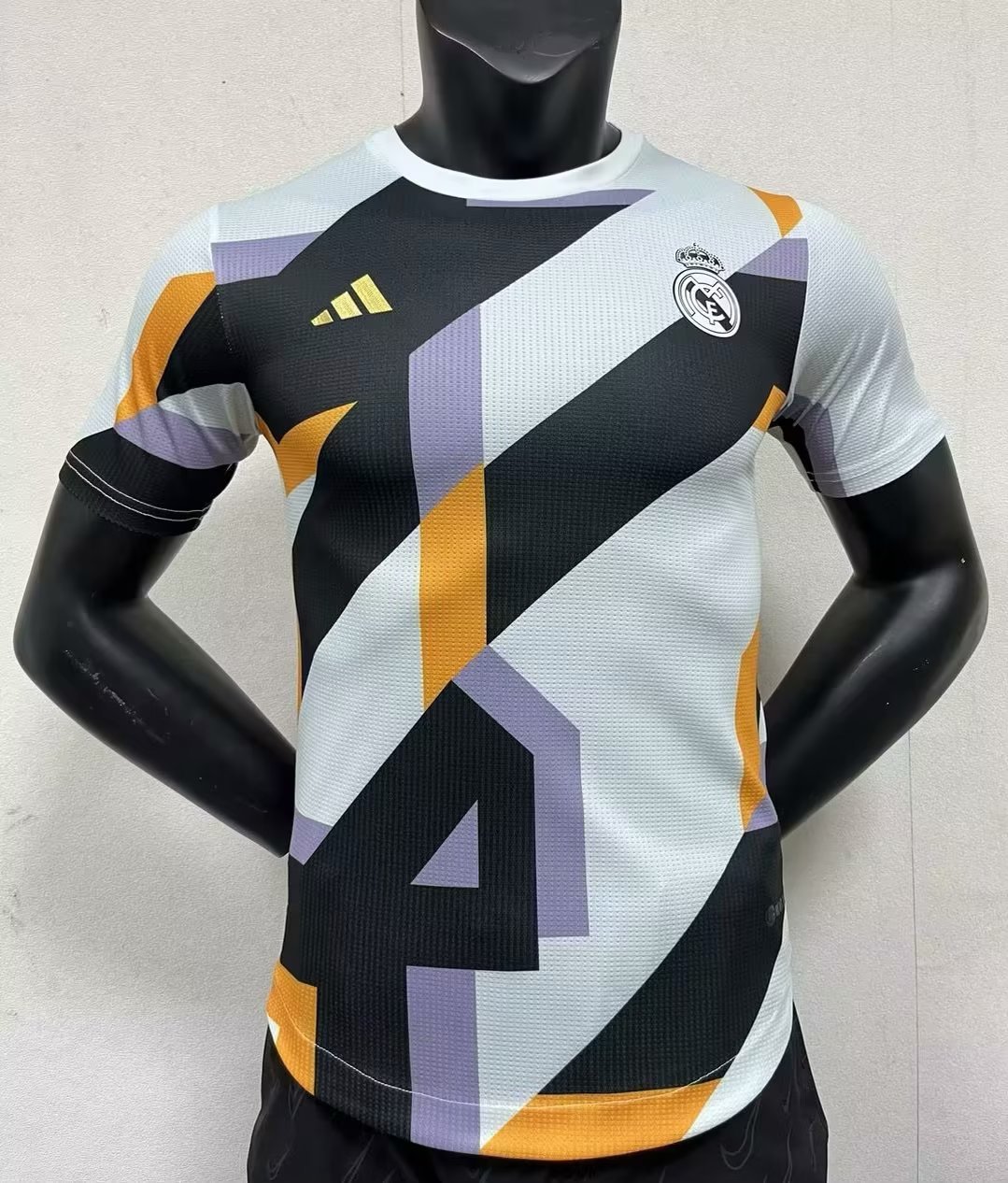 23-24 Real Madrid Player Version Training Soccer Jerseys Yupoo