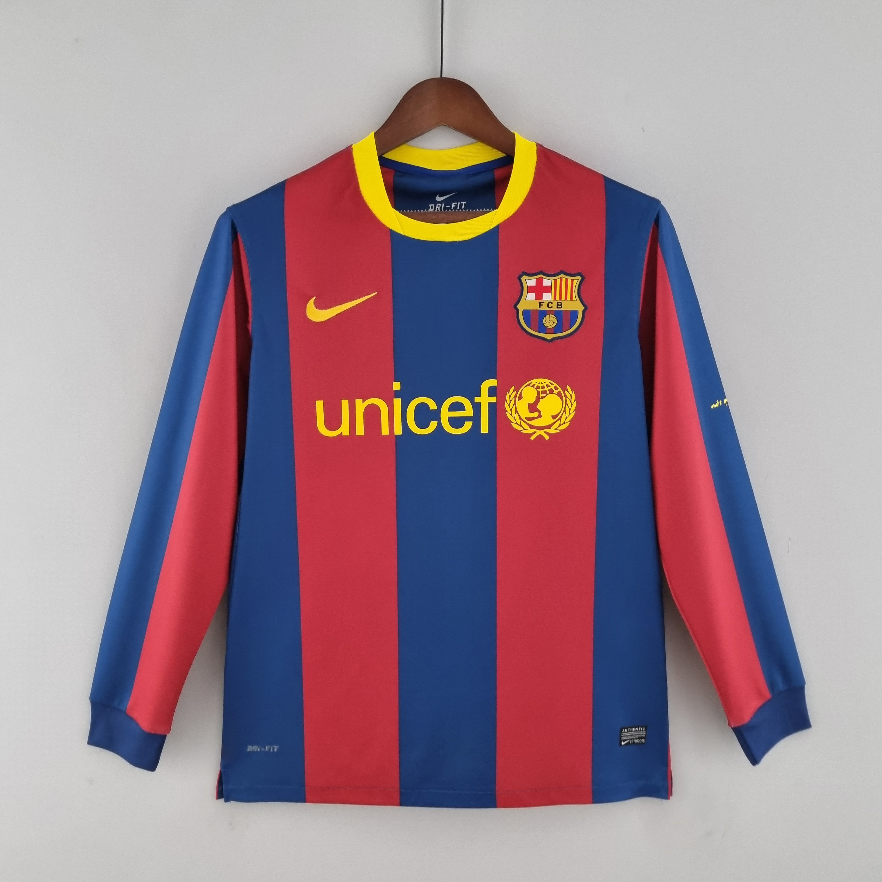 2006 Messi GRIEZMANN Home Retro UEFA Champions League Long Sleeve Soccer Jerseys Yupoo