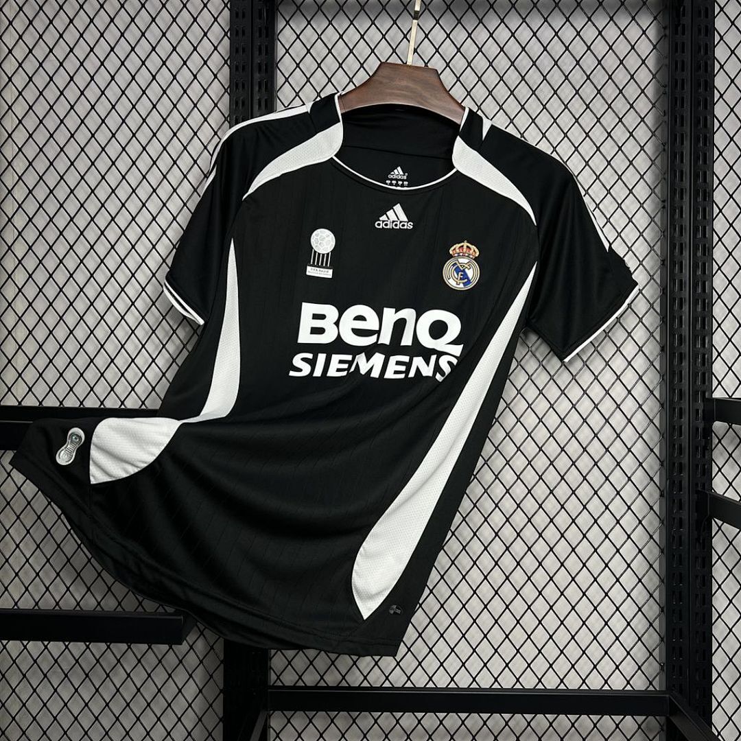 Real Madrid 2006/07 Third Away Retro Jersey