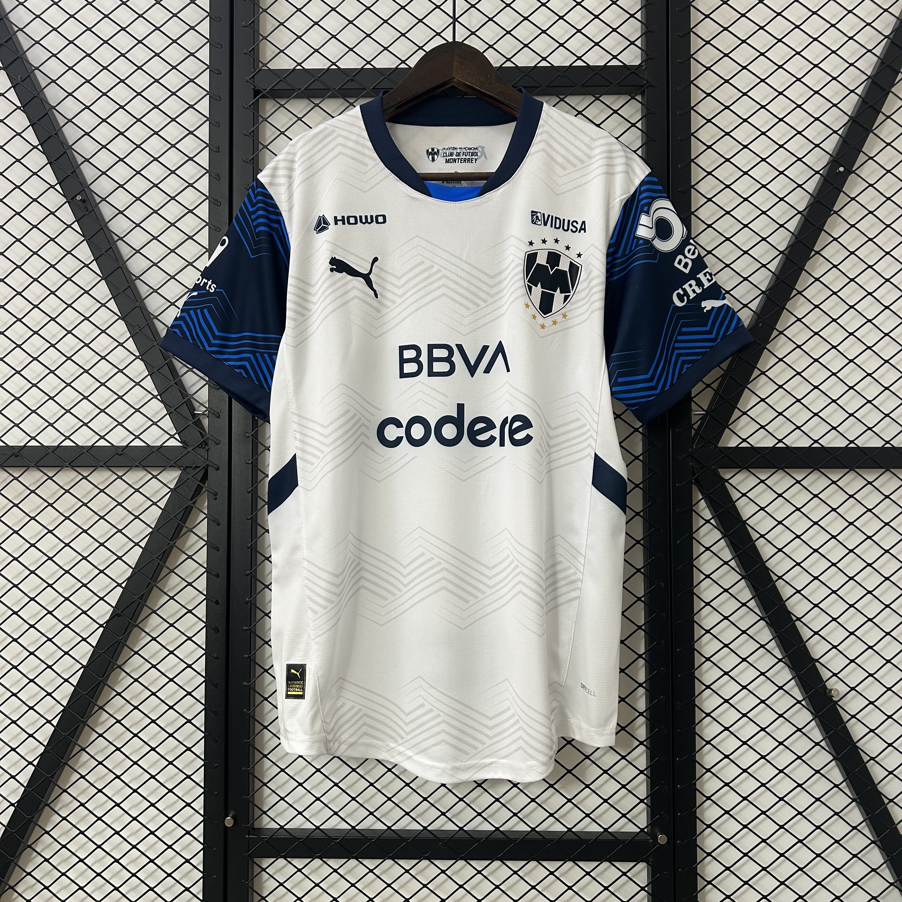 24/25 Monterrey away